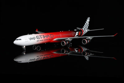 Pre - Order SQ Wings L2172 1:200 Etihad Airways Airbus A340 - 600 A6 - EHJ "ABU DHABI GRAND PRIX 2016"
