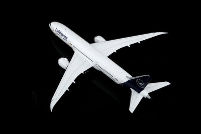 Pre-Order SQ Wings L2278 1:200 Lufthansa B787-9 D-ABPF