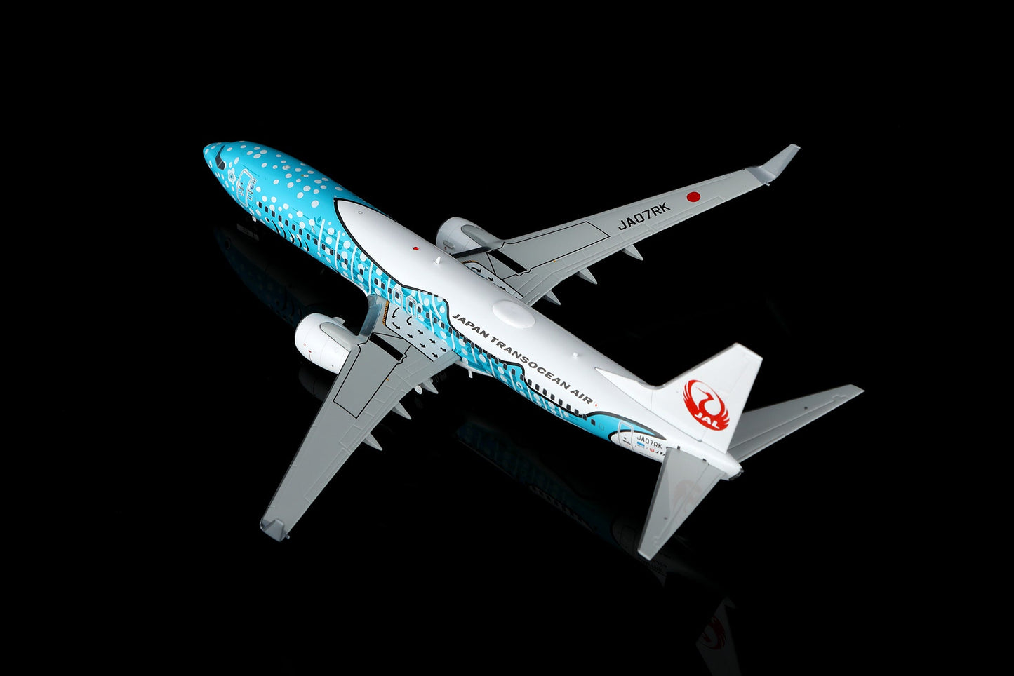 Pre-Order SQ Wings L2347 1:200 Japan Transocean Air B737-800 JA07RK Yui Jinbei