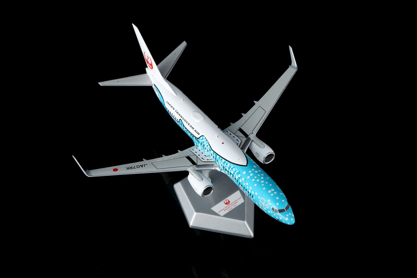 Pre-Order SQ Wings L2347 1:200 Japan Transocean Air B737-800 JA07RK Yui Jinbei