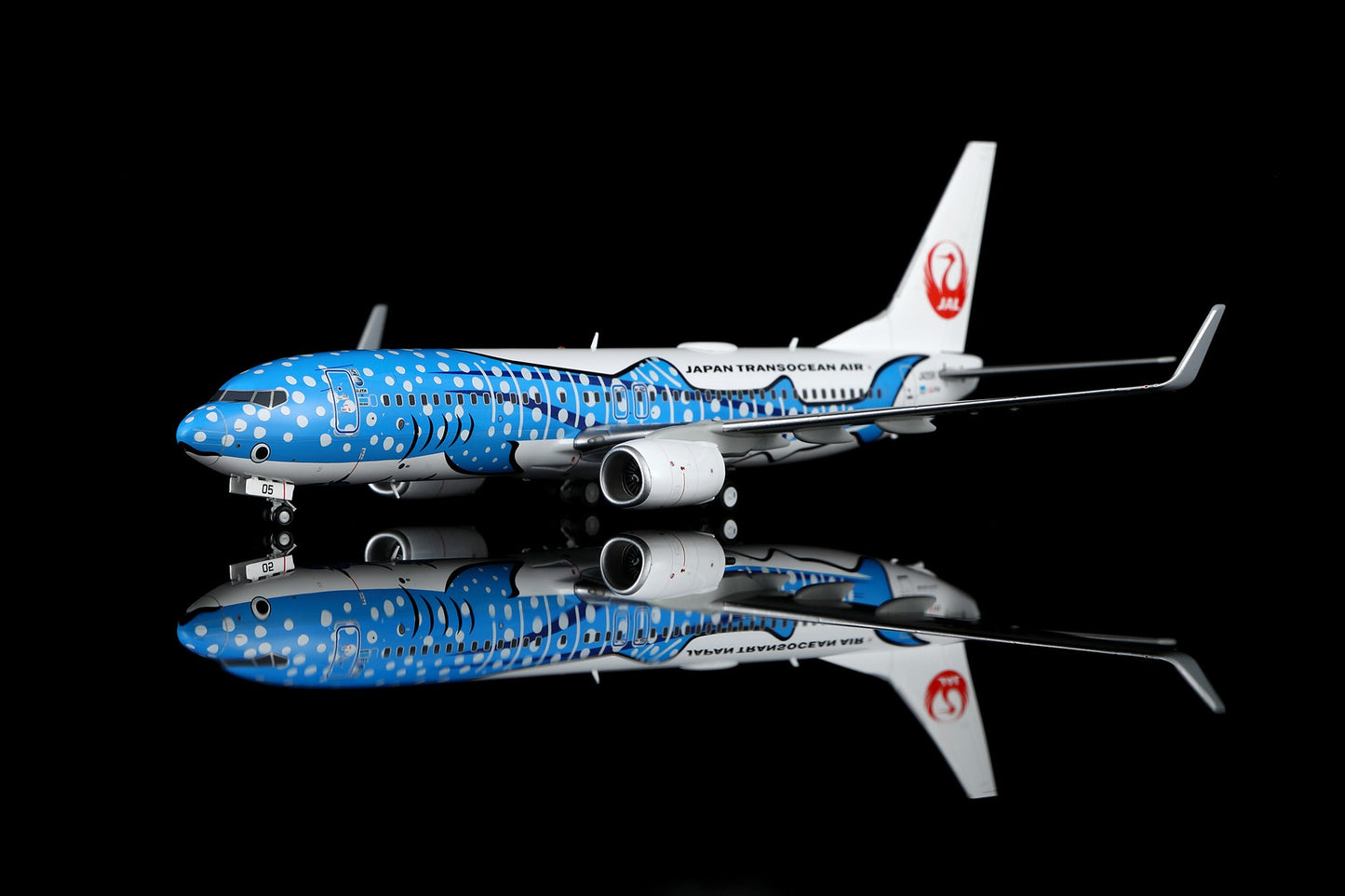 Pre-Order SQ Wings L2348 1:200 Japan Transocean Air B737-800 JA05RK Jinbei Jet