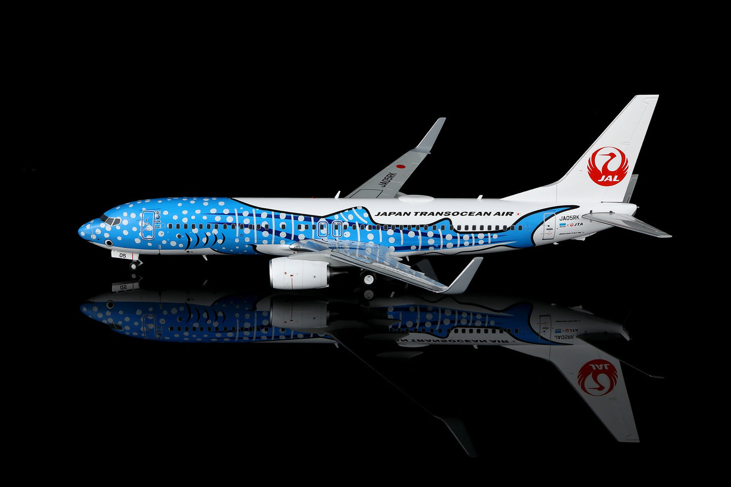 Pre-Order SQ Wings L2348 1:200 Japan Transocean Air B737-800 JA05RK Jinbei Jet