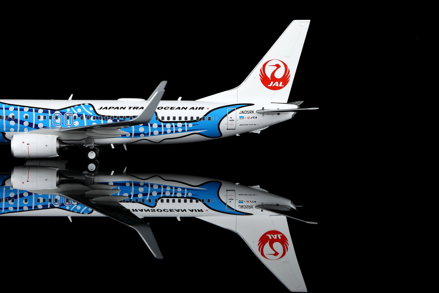 Pre-Order SQ Wings L2348 1:200 Japan Transocean Air B737-800 JA05RK Jinbei Jet