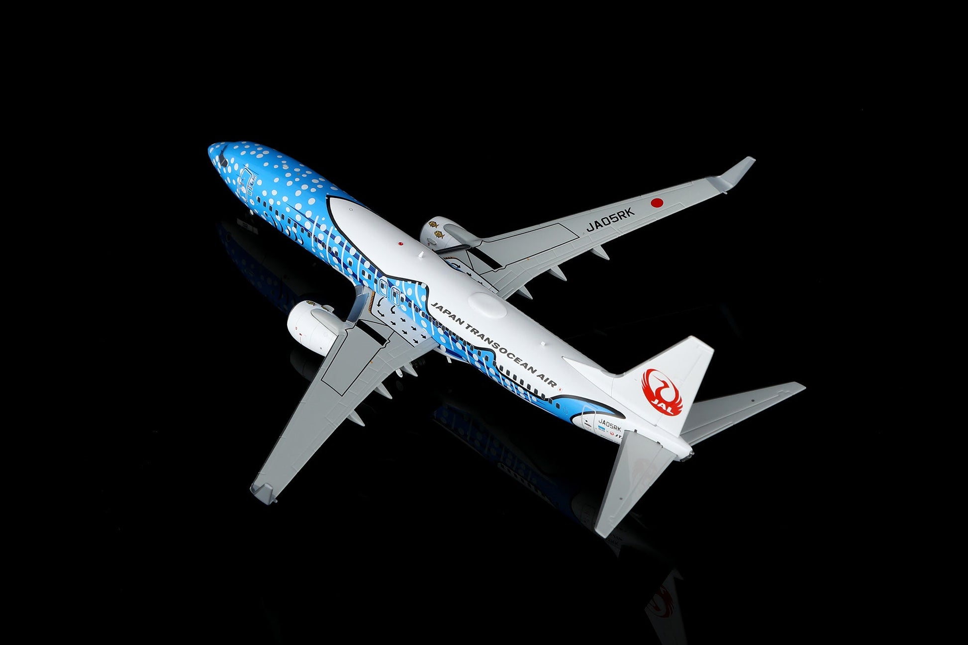 Pre-Order SQ Wings L2348 1:200 Japan Transocean Air B737-800 JA05RK Jinbei Jet