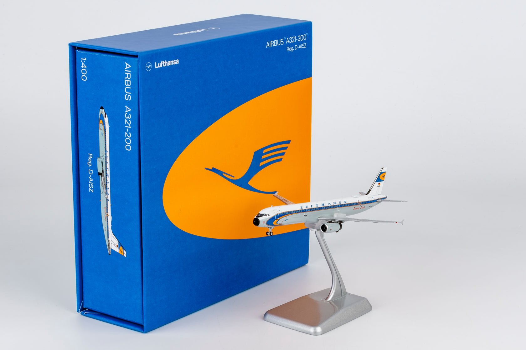 Pre-Order [ULTIMATE] NG Models 13159 1:400 Lufthansa A321-200 D-AISZ Super Star heritage livery; Luxurious packaging