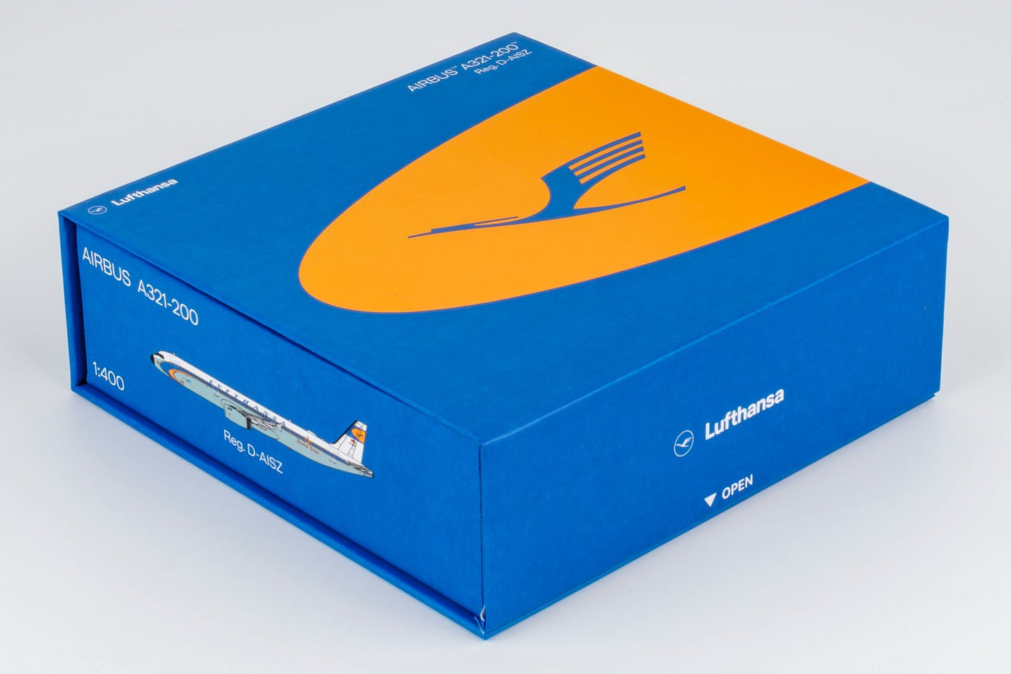 Pre-Order [ULTIMATE] NG Models 13159 1:400 Lufthansa A321-200 D-AISZ Super Star heritage livery; Luxurious packaging