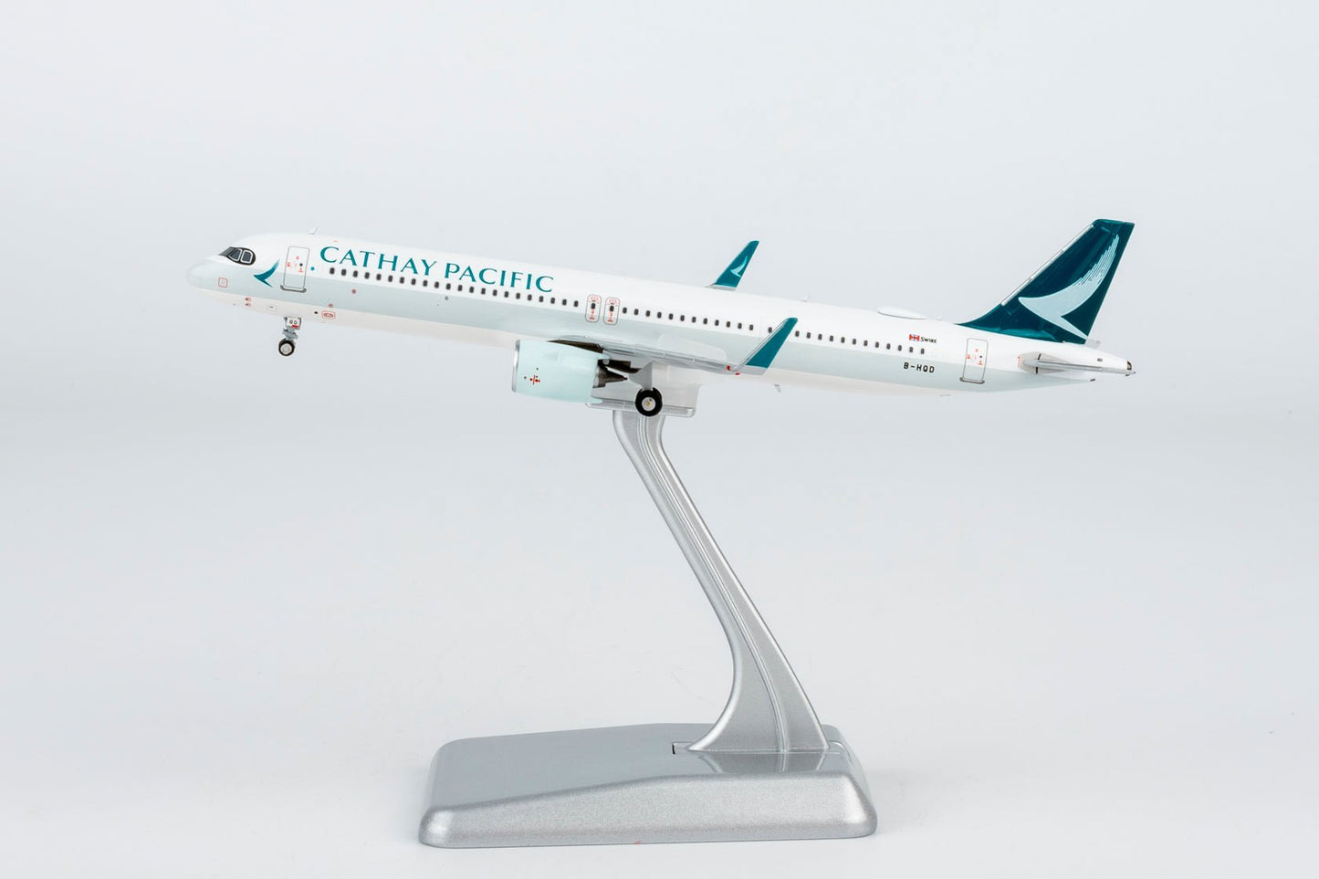 Pre-Order [ULTIMATE] NG Models 13161 1:400 Cathay Pacific Airways A321neo B-HQD Large titles; Luxurious packaging