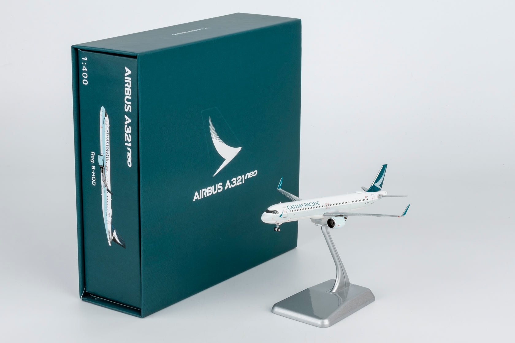 Pre-Order [ULTIMATE] NG Models 13161 1:400 Cathay Pacific Airways A321neo B-HQD Large titles; Luxurious packaging