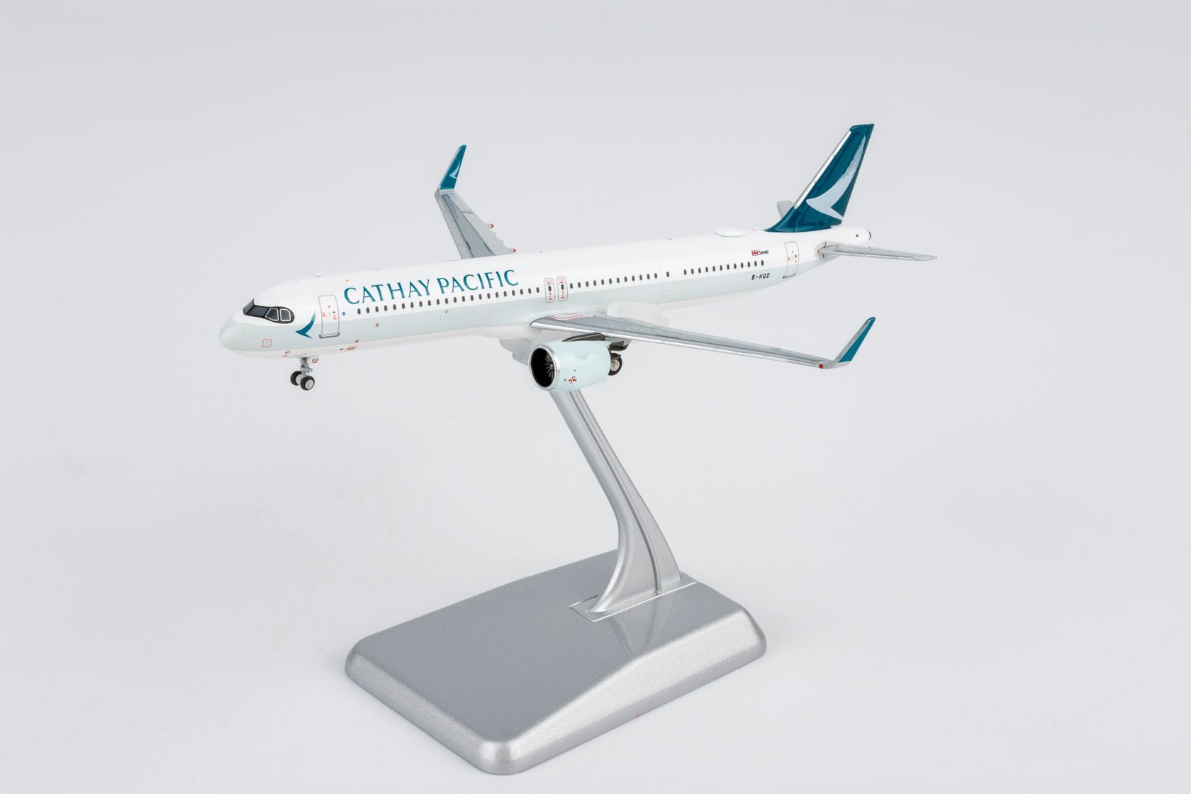 Pre-Order [ULTIMATE] NG Models 13161 1:400 Cathay Pacific Airways A321neo B-HQD Large titles; Luxurious packaging