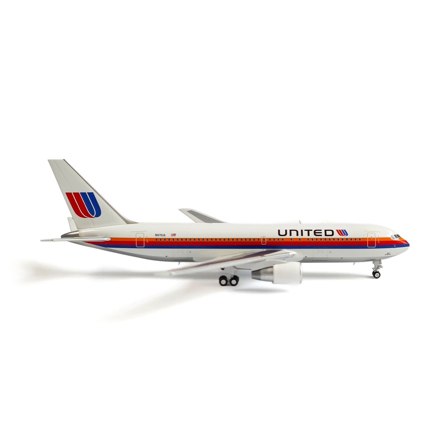 Pre - Order V1:400 400007 1:400 UNITED AIRLINES BOEING 767 - 200ER - N611UA