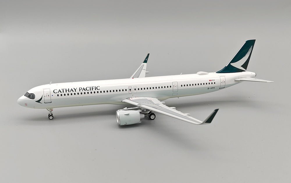 Pre - Order White Box Models WB - A321 - 056 1:200 A321 - 251NX Cathay Pacific