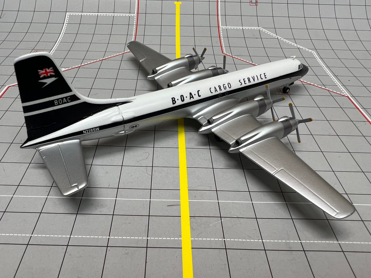 Sky Classics 1:200 Canadair CL - 44D BOAC