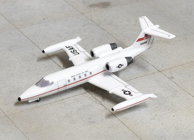 Sky Classics 1:200 SCLRJ004 Learjet C - 21A 84 - 0099 AFFSA Tinker AFB, Oklahoma