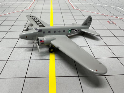 Sky Classics 1:200 United Airlines Boeing 247 Smithsonian