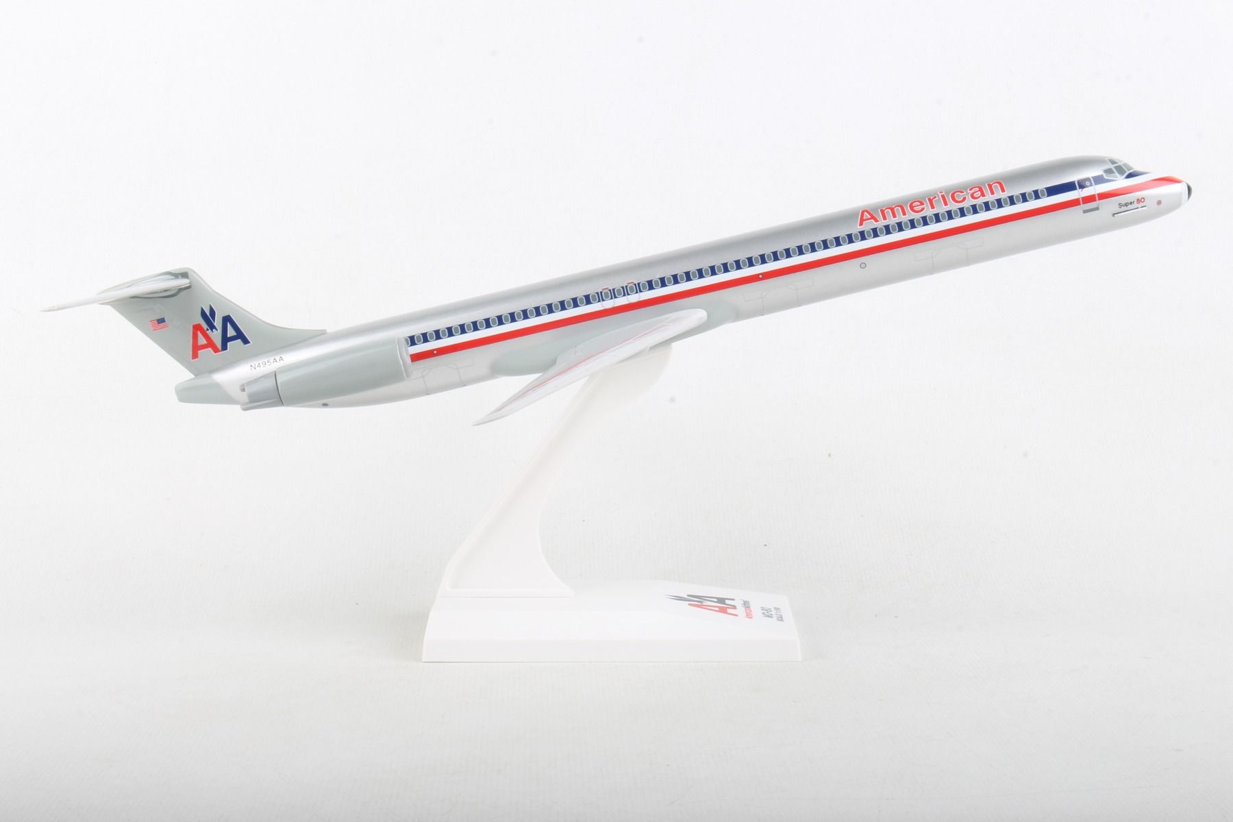 SkyMarks 1:150 American Airlines McDonnell Douglas MD - 80 N495AA SKR087