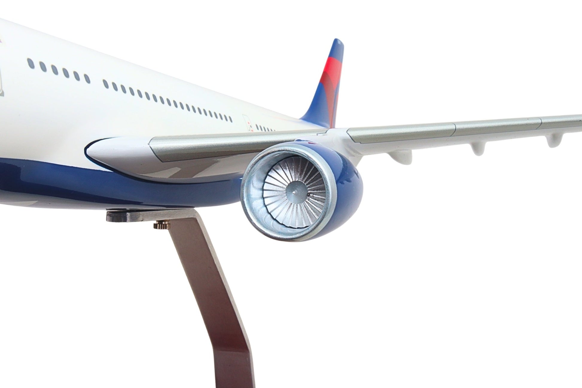 SkyMarks Elite SKG49100 1:100 Delta Airlines A330 - 300 N811NW