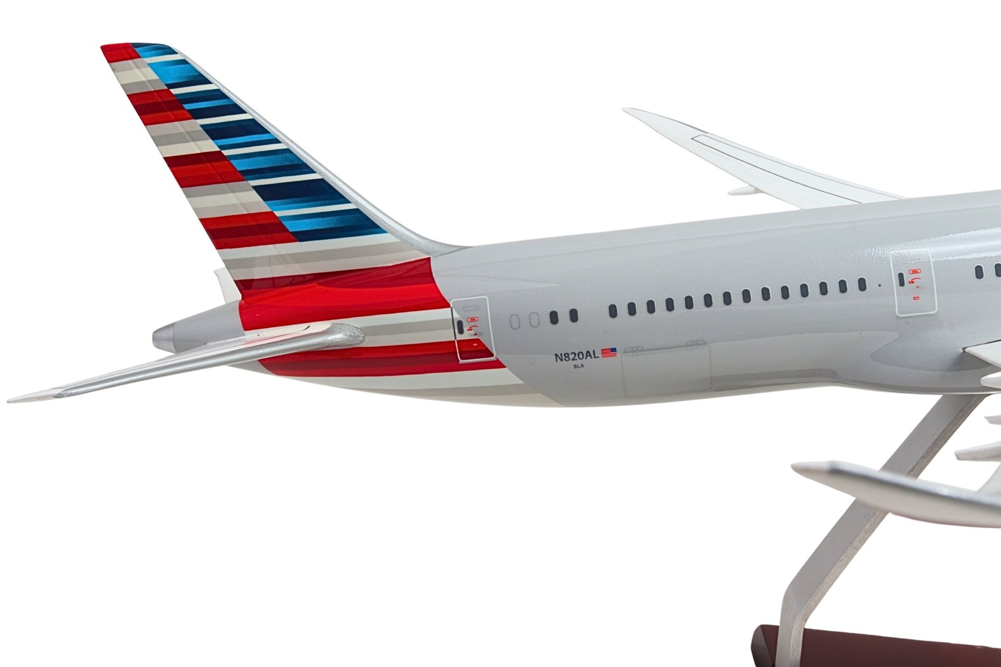 SkyMarks Elite SKG52100 1:100 American Airlines 787 - 9 N820AL