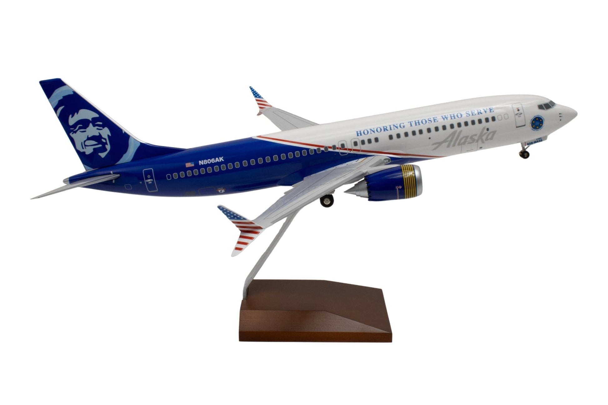 SkyMarks Elite SKR8106 1:100 Alaska 737 MAX8 N806AK "Honoring Those Who Serve"