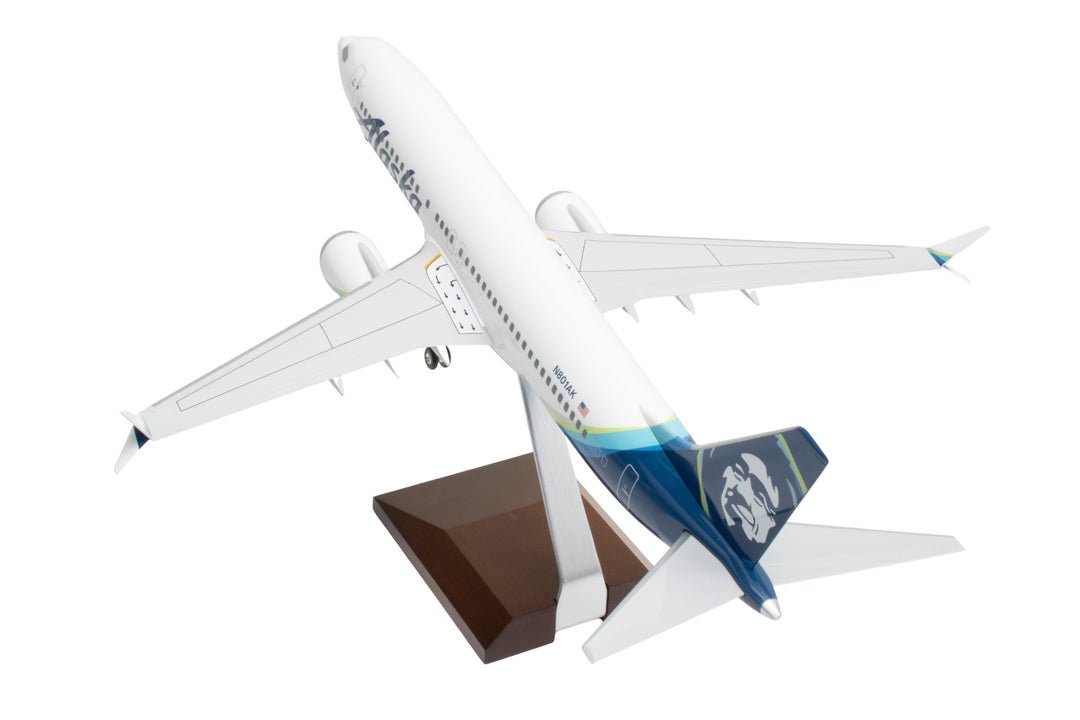 SkyMarks Elite SKR8110 1:100 Alaska 737Max8 N801AK