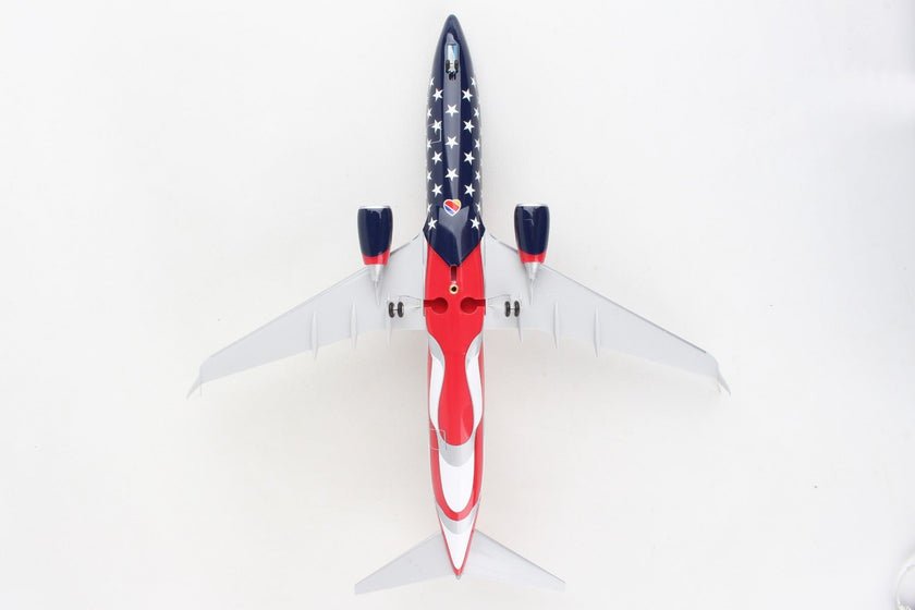 SkyMarks Elite SKR8288 1:100 Southwest Boeing 737 - 800 N500WR "Freedom One"