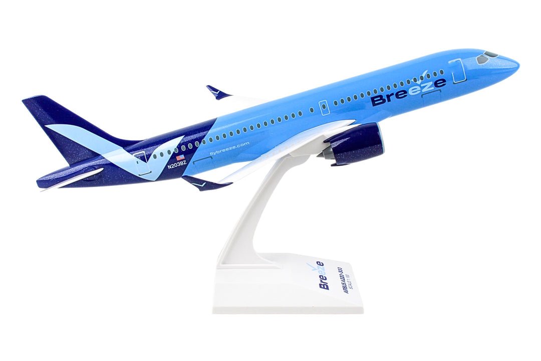 SkyMarks SKR1112 1:100 Breeze A220 - 300 N203BZ