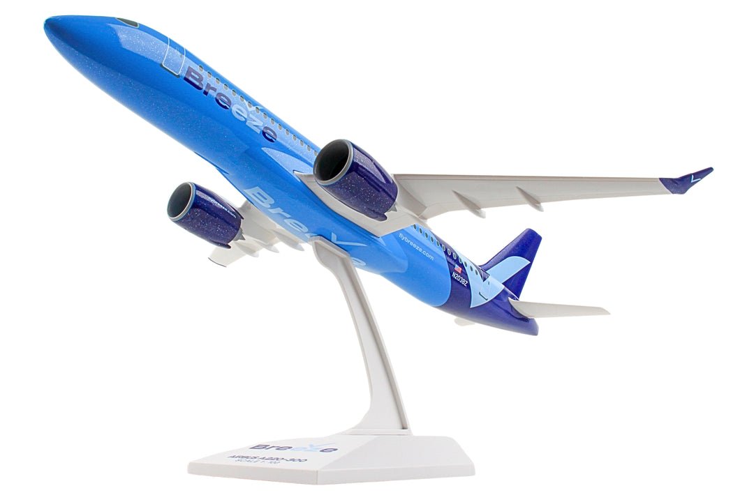 SkyMarks SKR1112 1:100 Breeze A220 - 300 N203BZ
