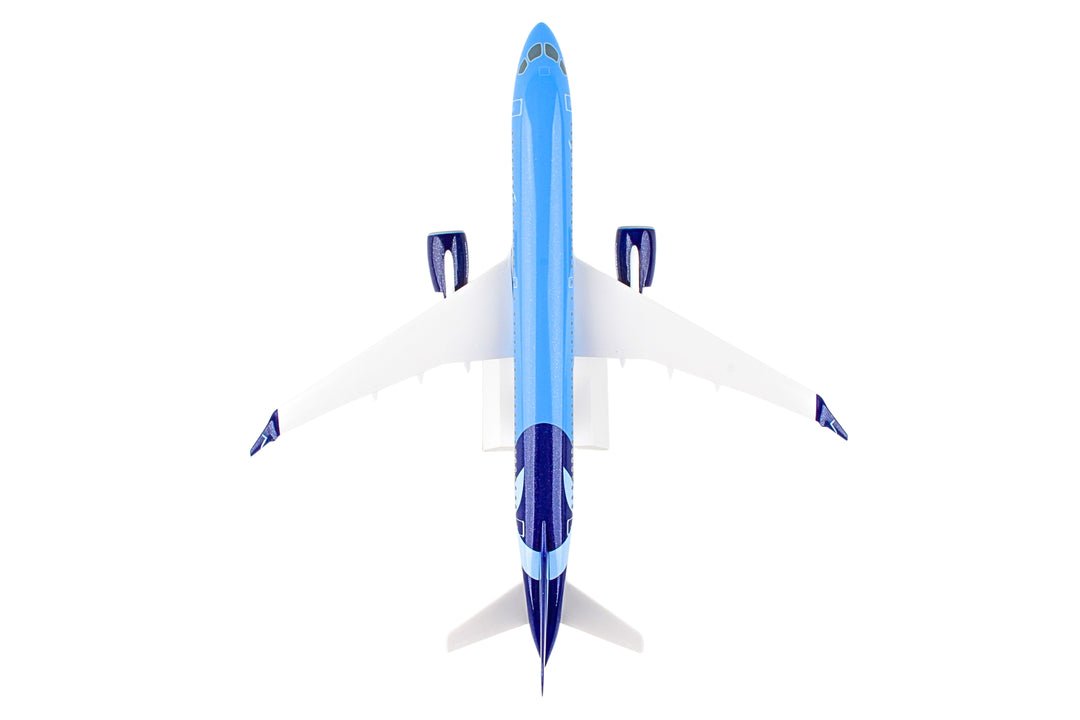 SkyMarks SKR1112 1:100 Breeze A220 - 300 N203BZ