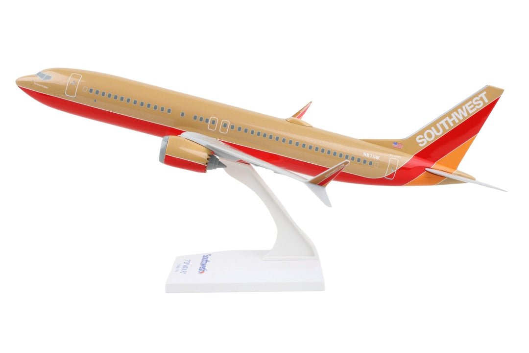 SkyMarks SKR1125 1:130 Southwest 737Max8 Herb Kelleher Retro N871HK