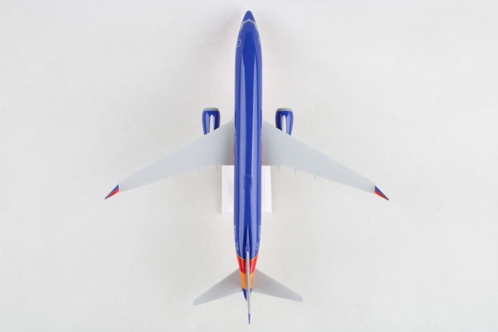 SkyMarks SKR1140 1:130 Southwest Boeing 737Max8 N872CB Coleen Barett Retro Livery