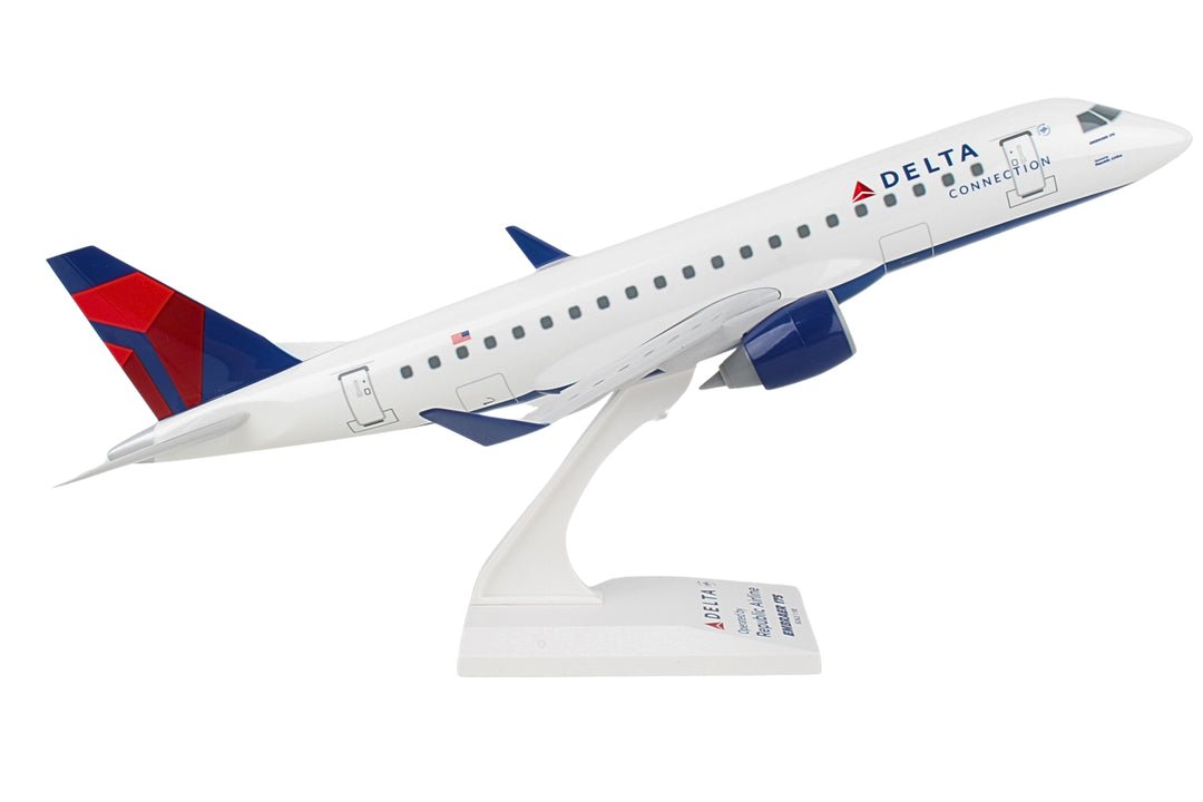 SkyMarks SKR814 1:100 Delta ERJ175 Operated by Republic Airline