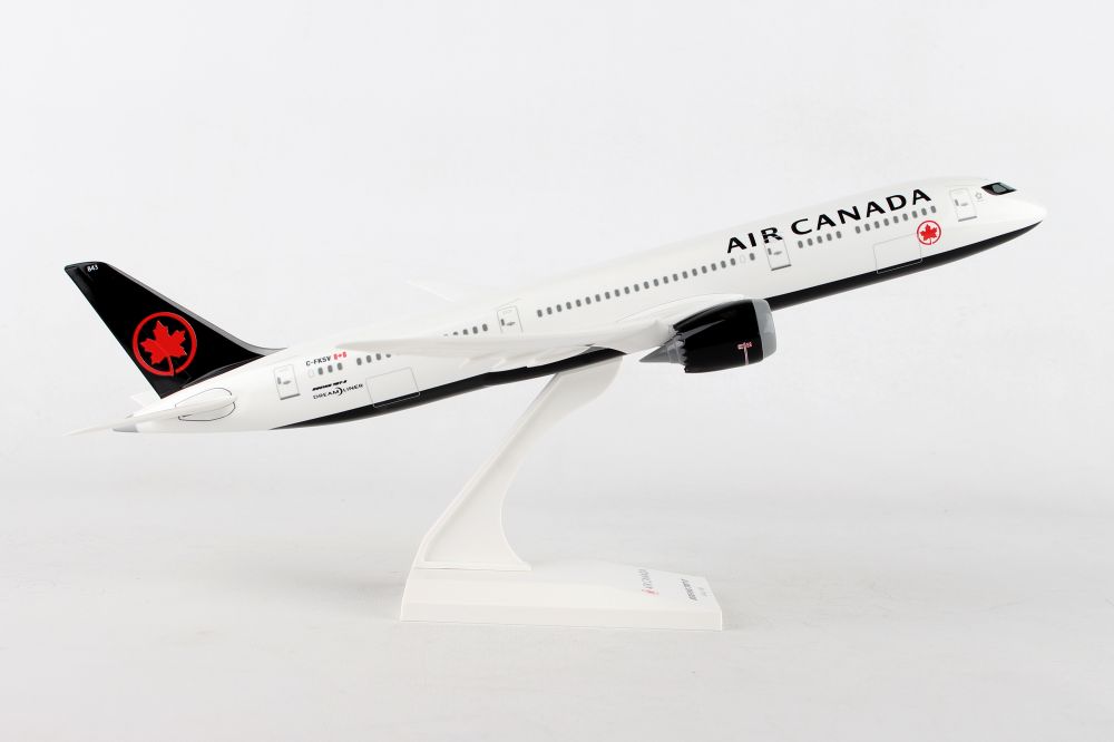 SkyMarks SKR967 1:200 Air Canada 787 - 9 2017 Livery C - FKSV