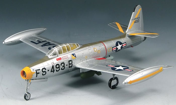SkyMax SM6001 1:72 F - 84E "523rd FES/27th FED "Lt. Jacob Kratt"