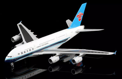 SQ Wings L2007 1:200 Airbus A380 China Southern Airlines B - 6139