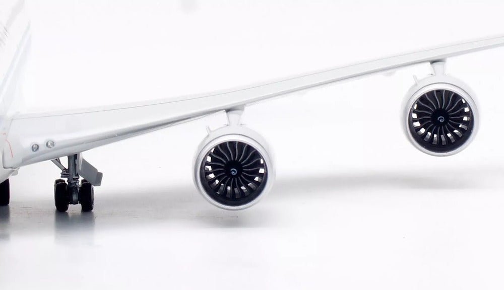 SQ Wings L2047 Boeing B747 - 8 1:200 Air China B - 2479