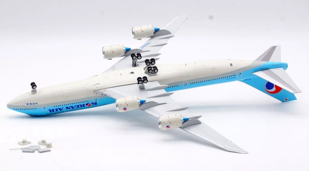 SQ Wings L2053 1:200 Korean Air B747 - 8 HL7633