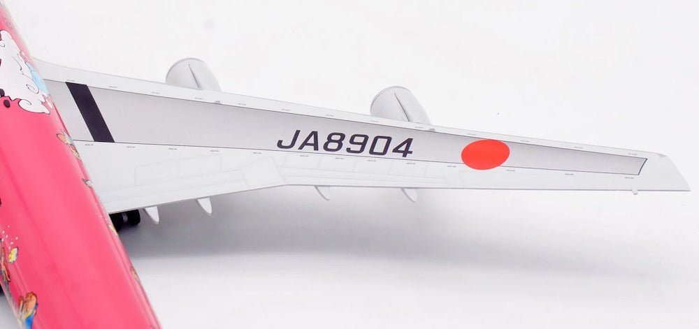SQ Wings L2060 1:200 JAL B747 - 400 JA8904 NO.2/"JAL 50th Anniversary (Pink) / Disney"