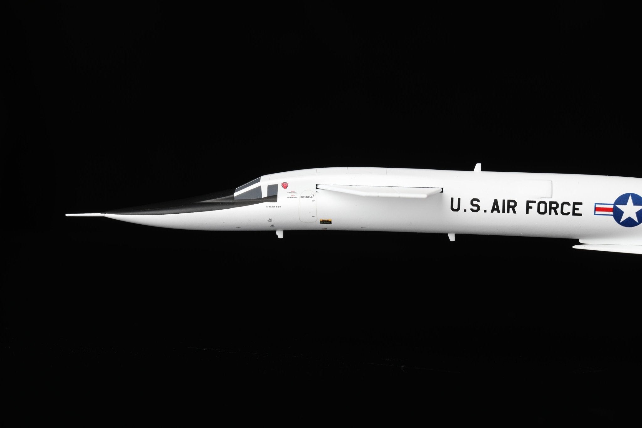 SQ Wings 1:200 ノースアメリカン XB-70 ヴァルキリー 爆撃機 SQ Wings L2081 1:200 North American XB-70 Valkyrie USAF