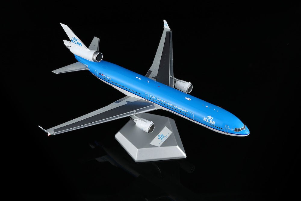 SQ Wings L2103 1:200 KLM MD - 11 PH - KCD