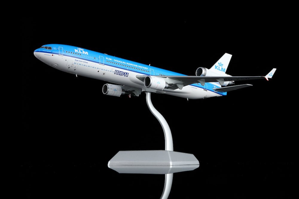 SQ Wings L2103 1:200 KLM MD - 11 PH - KCD