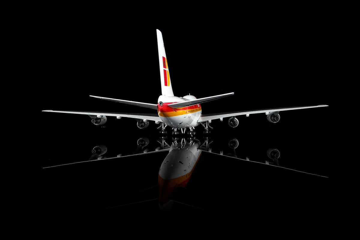 SQ Wings L2120FD 1:200 Iberia B747-300 TF-ATI "Flaps Down"
