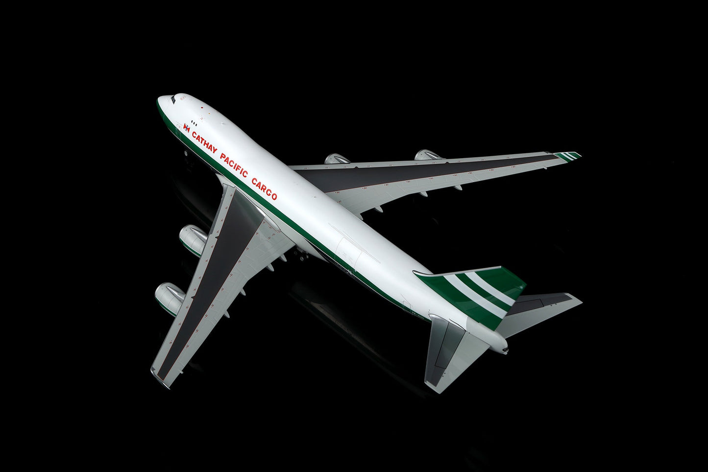 SQ Wings L2130C 1:200 CATHAY PACIFIC CARGO B747-400F VR-HUH Interactive Series