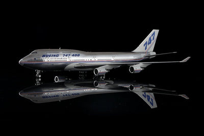 SQ Wings L2131FD 1:200 Boeing Company B747-400 N401PW House Livery with Full Polished Body "Flaps Down"