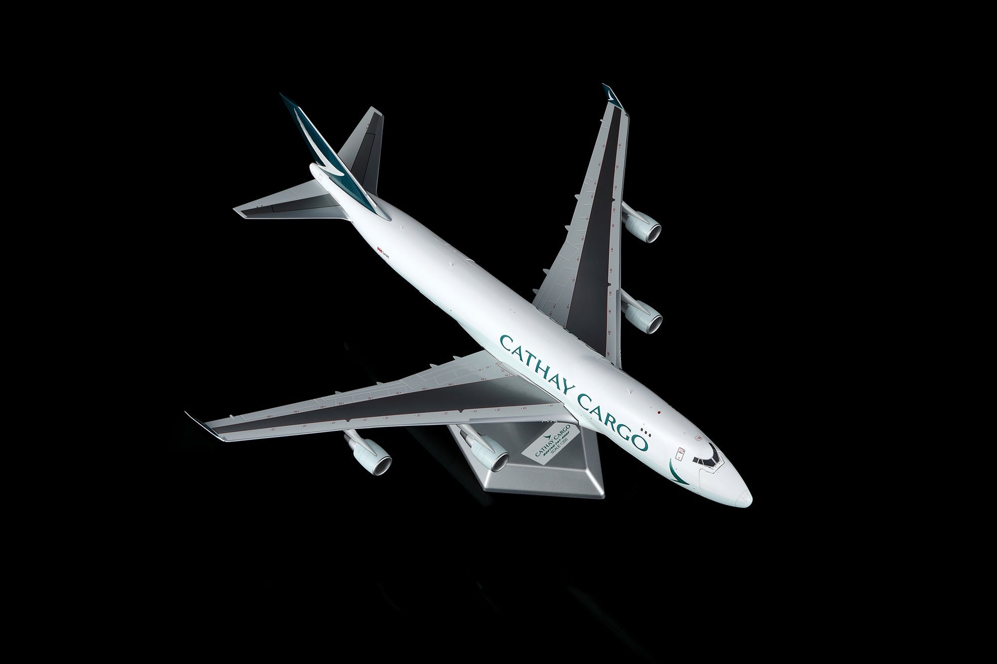 SQ Wings L2138 1:200 Cathay Pacific Cargo B747-400F Reg: B-LID