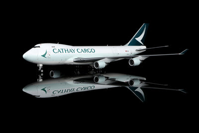 SQ Wings L2138FD 1:200 Cathay Pacific Cargo B747-400F B-LID "Flaps Down"