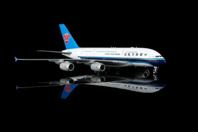 SQ Wings L2153FD 1:200 China Southern Airlines A380 B-6136 Flaps Down