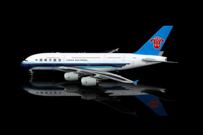 SQ Wings L2154FD 1:200 China Southern Airlines A380 B-6137 Flaps Down