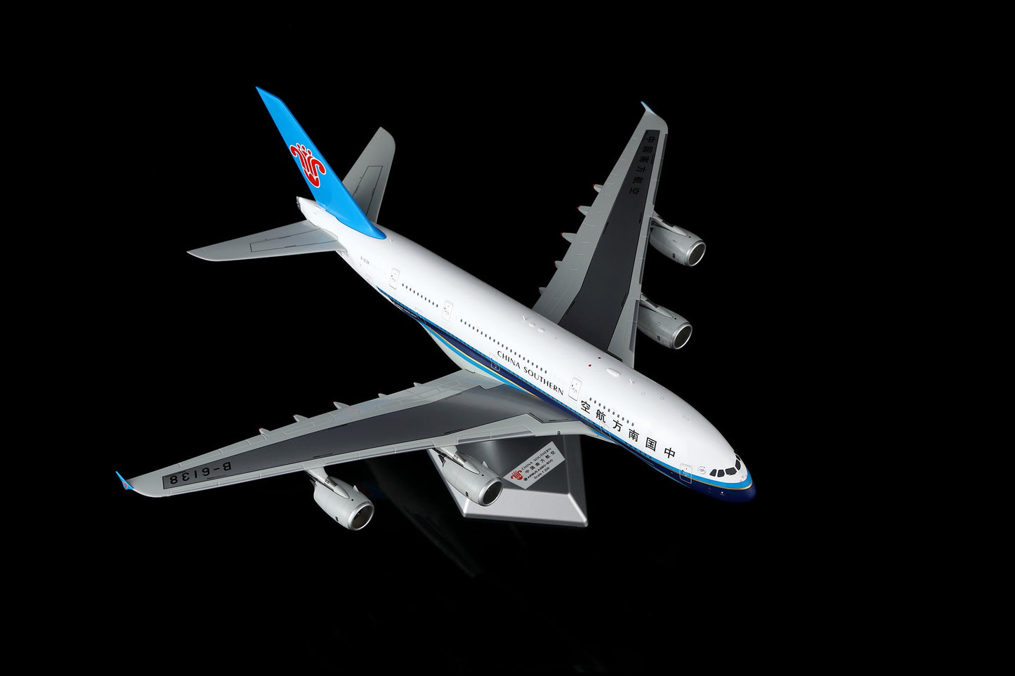 SQ Wings L2155FD 1:200 China Southern Airlines A380 B-6138 Flaps Down