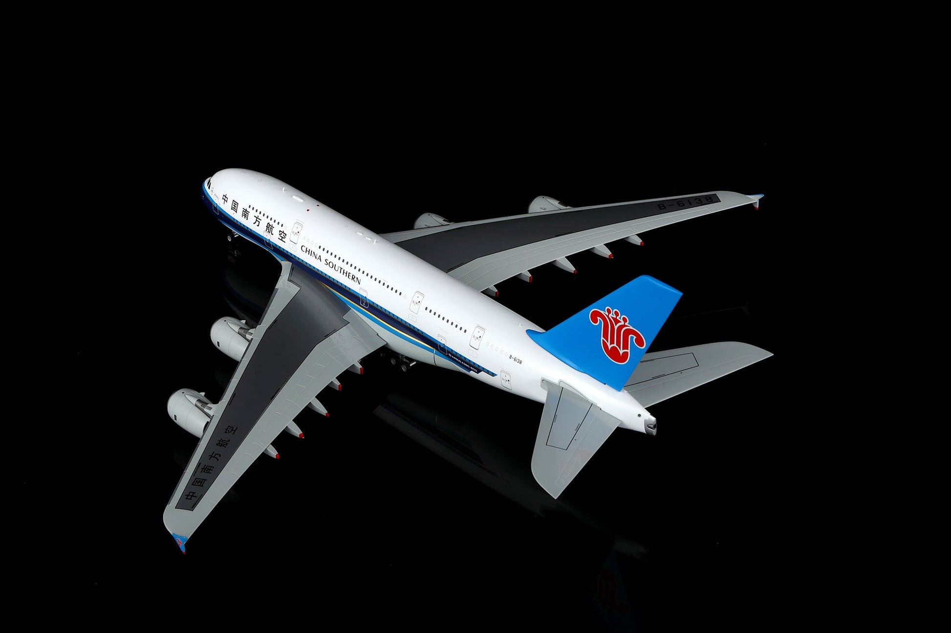 SQ Wings L2155FD 1:200 China Southern Airlines A380 B-6138 Flaps Down