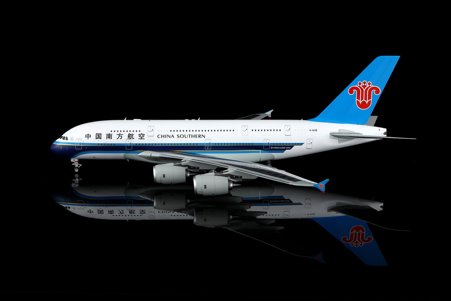 SQ Wings L2155FD 1:200 China Southern Airlines A380 B-6138 Flaps Down