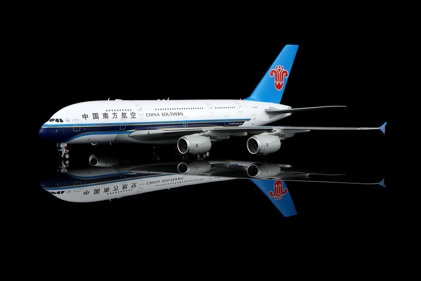 SQ Wings L2156FD 1:200 China Southern Airlines A380 B-6140 Flaps Down